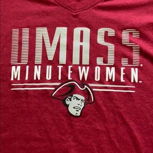 Umass Amherst t shirt